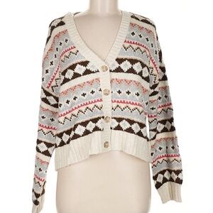 Womens Ivory Patterned V-Neck Button Cardigan Sweater
